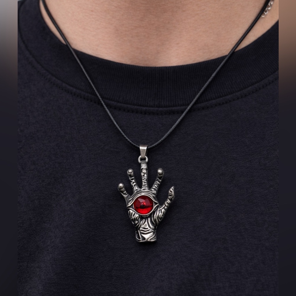 NWOT Retro Silver Claw Demon Eye Pendant Necklace | Gothic Fantasy Jewelry